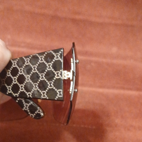 BluBlocker Brown Patterned Sunglasses - Picture 4 of 5